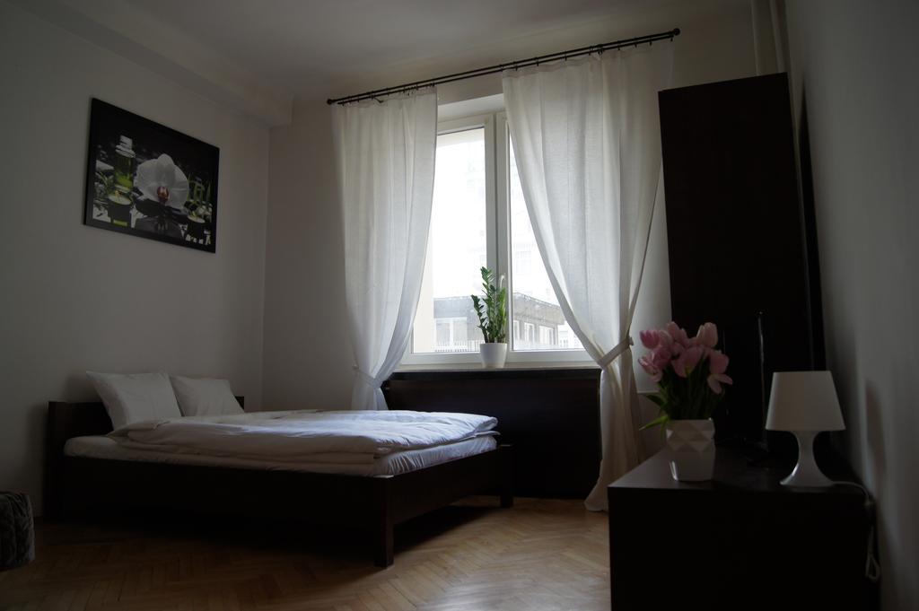 Krucza By Rental Apartments Warschau Exterior foto